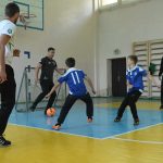 Футболісти “Прикарпаття” зіграли з школярами у футбол