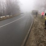 На Косівщині вантажівка зіткнулась з поліцейським автомобілем
