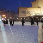 Завдяки першому снігу Івано-Франківськ поринув у справжню різдвяну атмосферу