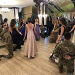 Військова форма, вечірні сукні та вальс: у Івано-Франківську розпочався Бал ветеранів АТО/ООС