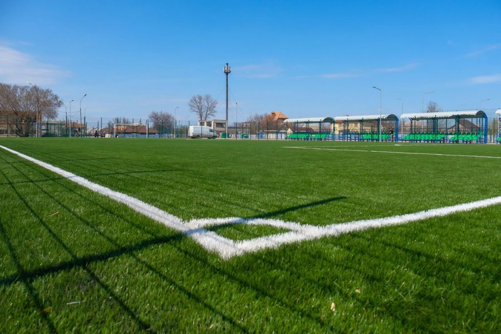 спортивний майданчик