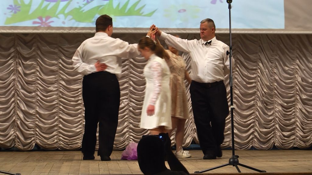 люди з інвалідністю