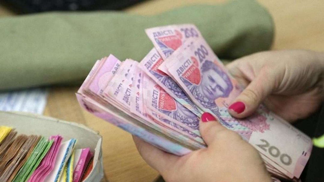 зарплата франківці