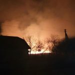 На Прикарпатті трапилася масштабна пожежа - горить поле. Фото та відео