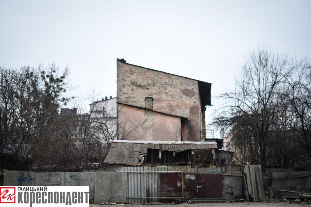 з'єднання бульварів