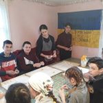 Прикарпатські волонтери продовжують готувати смаколики для наших військових: фоторепортаж