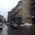 Сильна негода знищила мурал "Україна Єдина", що на вулиці Мазепи: фоторепортаж