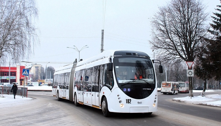 Вже незабаром у Франківську з'являться дуобуси