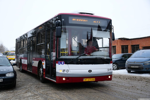 Івано-Франківськ планує закупити ще десяток комунальних автобусів