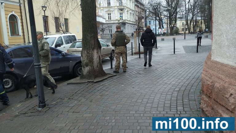 В Івано-Франківську невідомі повідомили про замінування синагоги