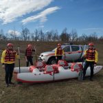 Прикарпатські рятувальники провели навчання на гірських річках із застосуванням катамаранів: фоторепортаж