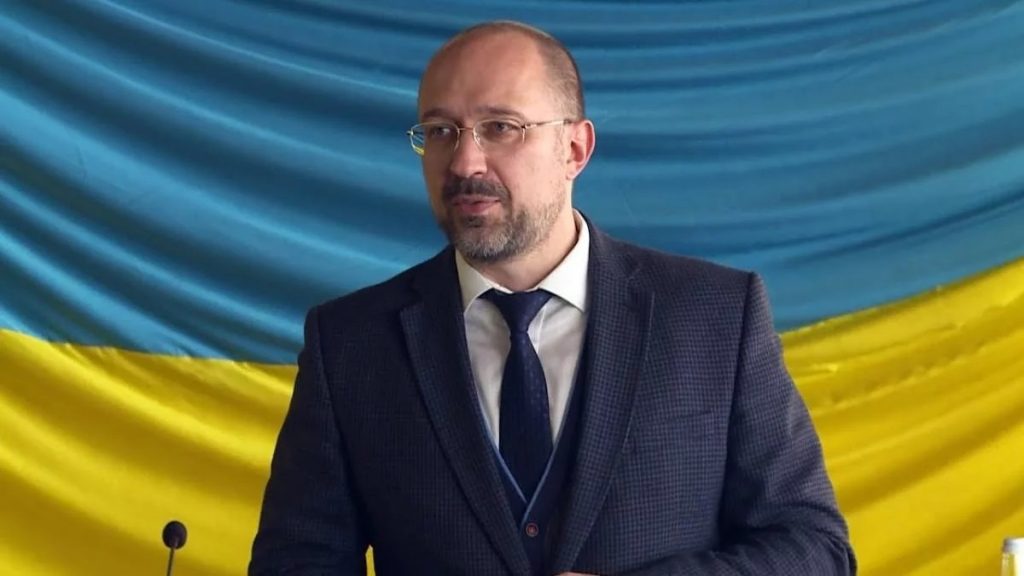 Прем'єр Денис Шмигаль закликав українців приготуватися до економічної кризи