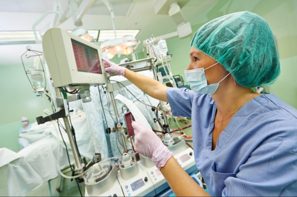 Прикарпатські медики проситимуть включити до списку лікарень, які у першій хвилі прийматимуть інфікованих коронавірусом, ще 5 медзакладів