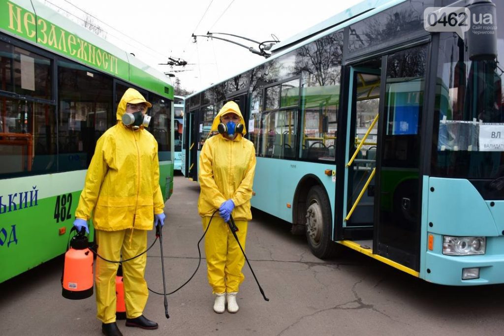Для прикарпатських перевізників провели навчання присвячене коронавірусу