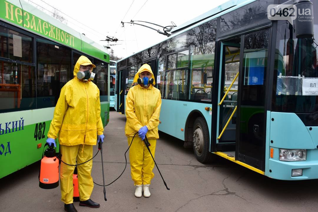 Для прикарпатських перевізників провели навчання присвячене коронавірусу