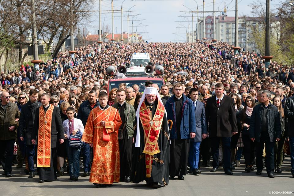 "Культурні і мистецькі заходи, заплановані у Франківську до 1 червня, треба перенести", - Марцінків
