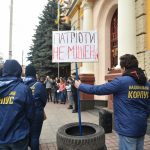 Прикарпатське СБУ взяло у секс-розробку активістку місцевої патріотичної організації? (фоторепортаж)