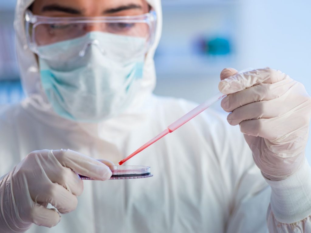 В МОЗ офіційно підтвердили, що жінка із передмістя Івано-Франківська померла від китайського вірусу