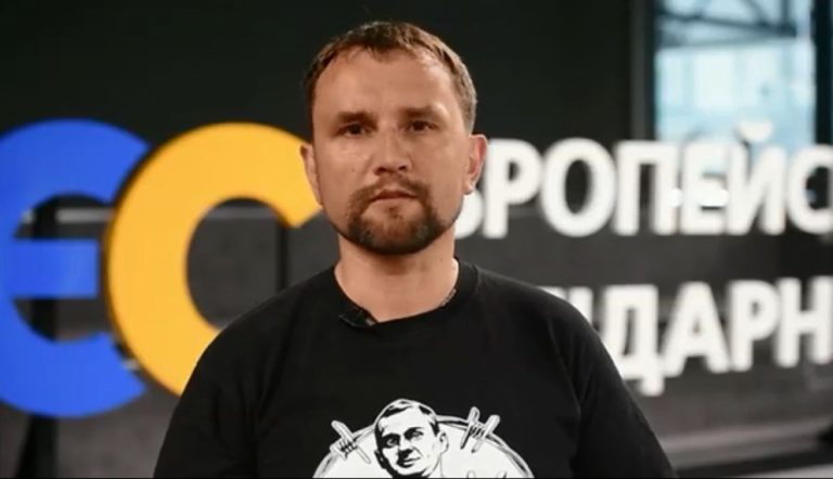 У четвер до Івано-Франківська із відкритою лекцією приїде відомий історик та нардеп Володимир В'ятрович