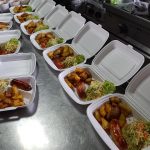 Популярний у Франківську заклад харчування нагодував безкоштовними обідами медиків з швидкої допомоги: фотофакт