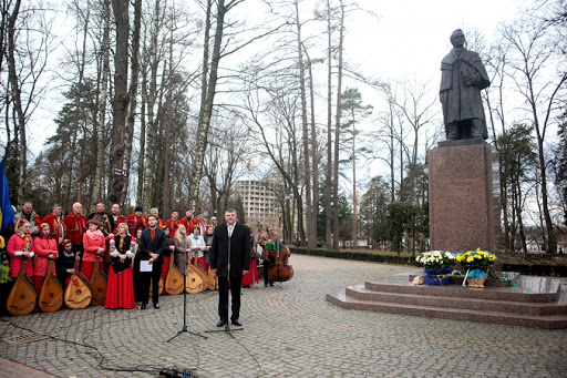 У Івано-Франківську урочисто відзначать день народження Тараса Шевченка