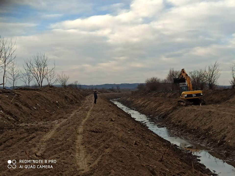 В селі неподалік Івано-Франківська, провели реконструкцію старої дамби