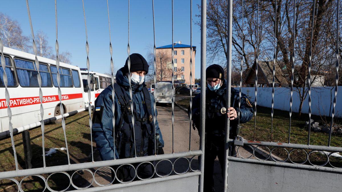 На Прикарпатті визначили місця для обсервації пацієнтів