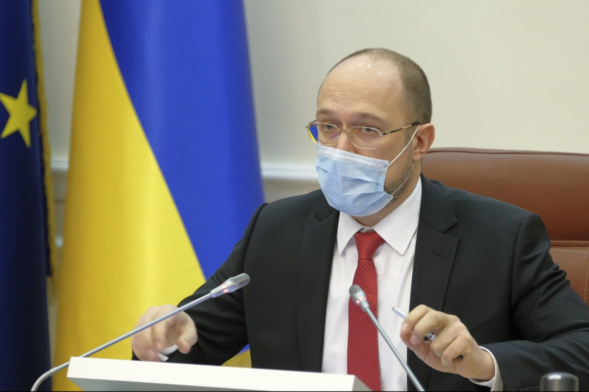Кабінет міністрів встановив тарифи на лікування COVID, щоб більше платити лікарям