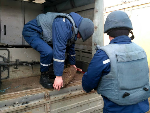 В прикарпатському містечку люди натрапили на небезпечну знахідку