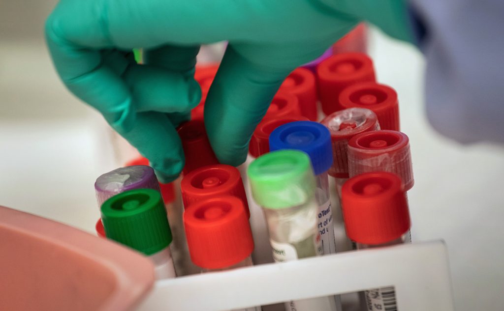 "Після відвідування храмів на Вербну неділю стався стрибок захворюванності на COVID-19",- МОЗ