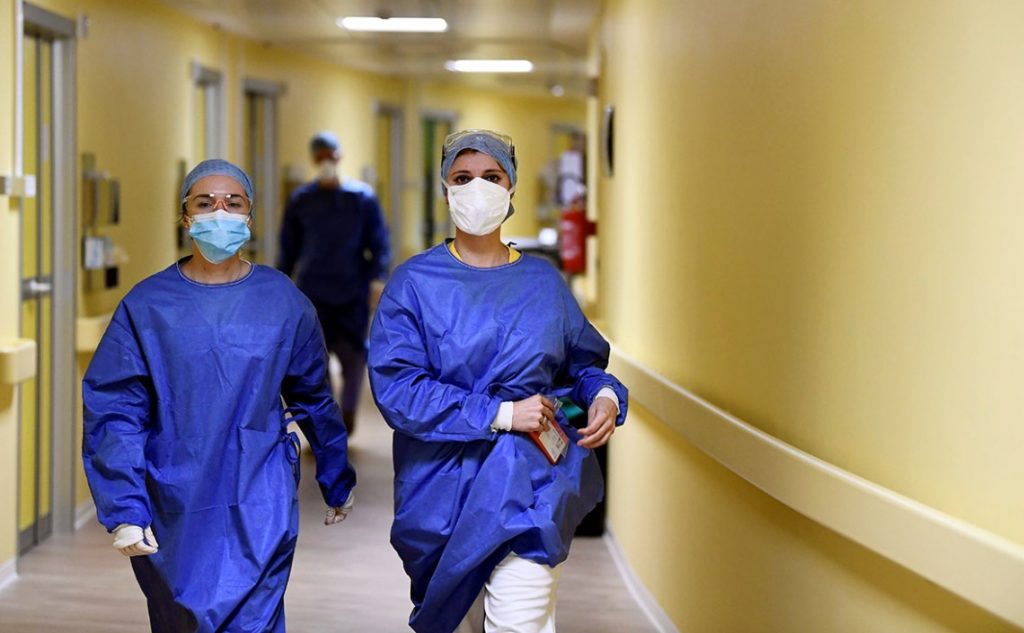 427 інфікованих та 27 одужавших - оперативна ситуація на Прикарпатті станом на 17 квітня