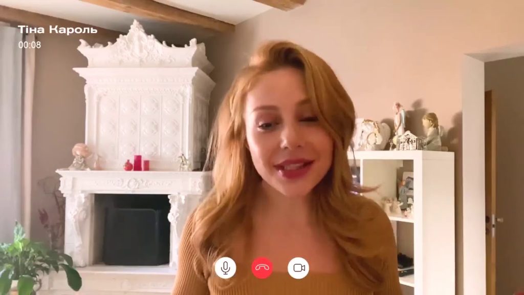 Відома франківська співачка закликала усіх українців на час карантину залишатись удома