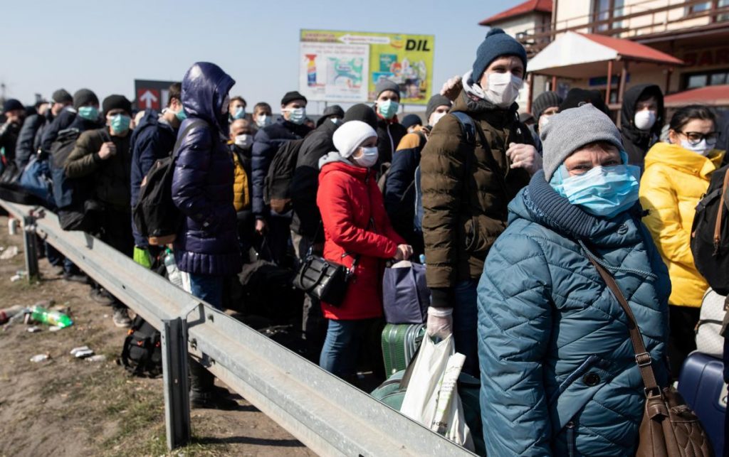 Прикарпатських заробітчан, які повертаються з-за кордону, поміщають до місць обсервації