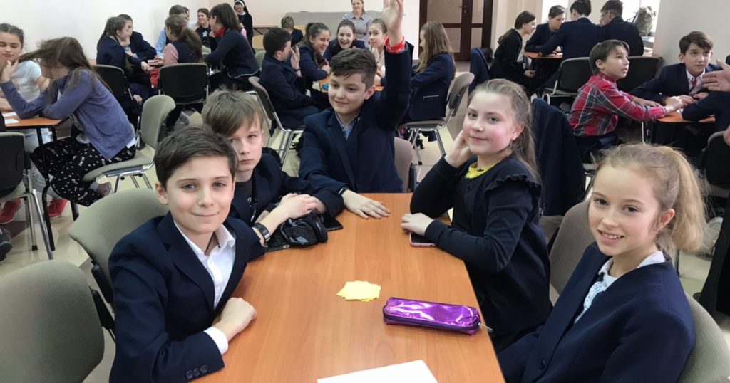 У Франківську Католицька школа-гімназія проводить День відкритих дверей онлайн