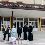 Три районні лікарні отримали допомогу від Архієпархії УГКЦ та Прикарпаттяобленерго: фоторепортаж