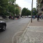 У Івано-Франківську автівка підрізала карету швидкої, яка від сильного удару перекинулась на дах: фото, відео