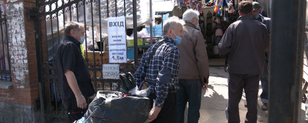 У Франківську запрацювали всі промислові ринки: відео