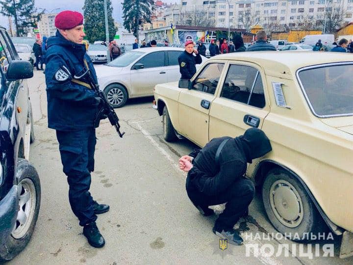 Чотирьох гастролерів, які обкрадали квартири на Прикарпатті, судитимуть