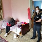 Прикарпатські поліцейські вже вдруге приятягують до відповідальності горе-матір, яка не турбується про сина