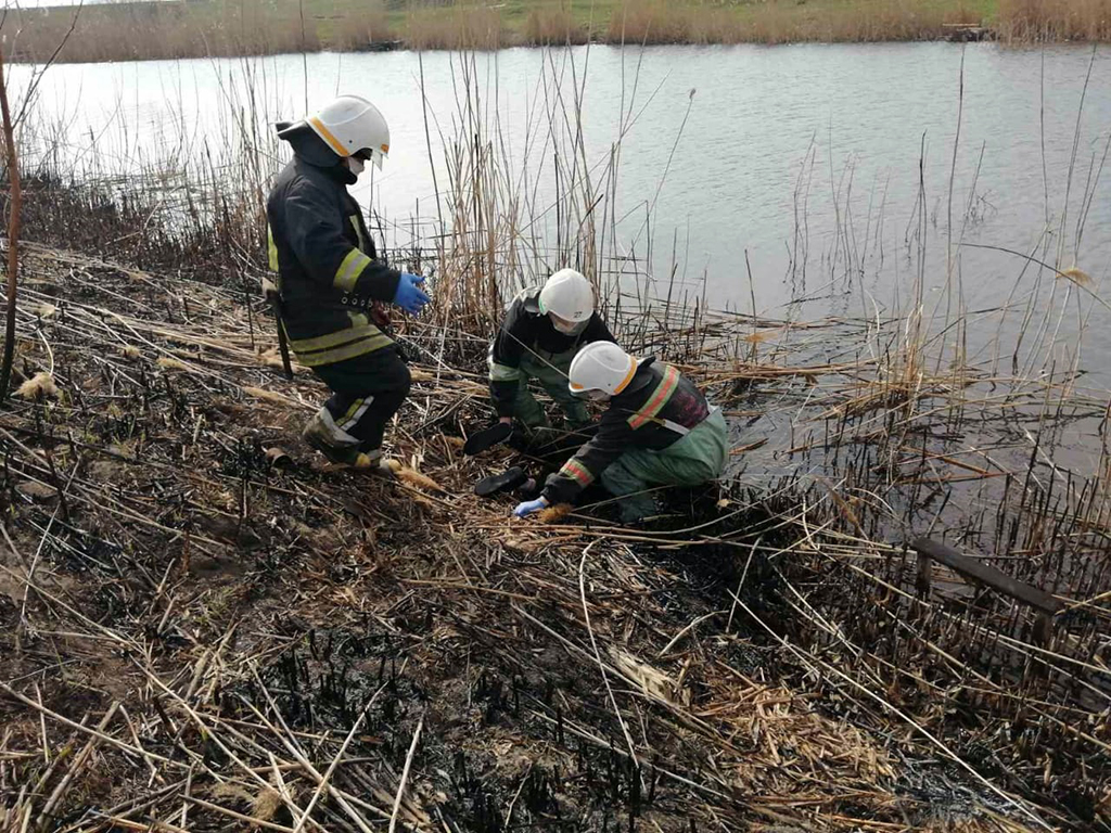 На Надвірнянщині у річці виявили тіло людини