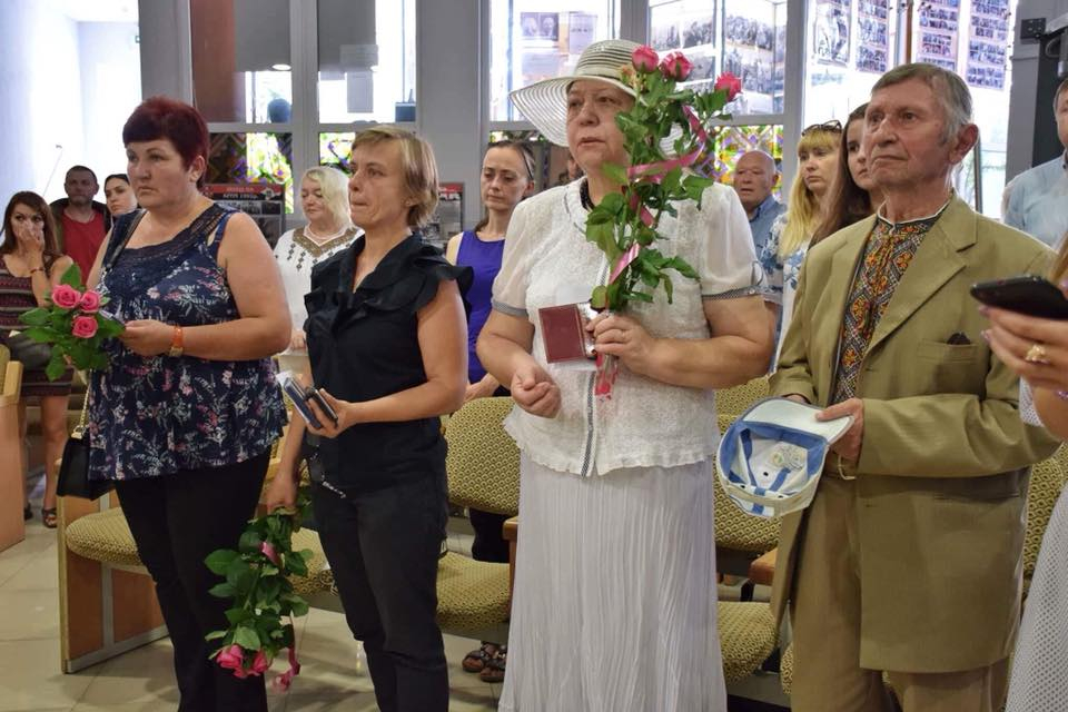 У Франківську матерям полеглих бійців вручать подяки з нагоди Дня матері