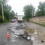 На Прикарпатті вантажівка збила велосипедиста: чоловік помер у лікарні