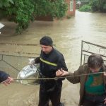 На Яремчанщині рятувальники евакуюють людей із затоплених будинків