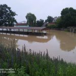 Негода на Прикарпатті: внаслідок дощів у Галичі перекрили дорогу: фото та відео