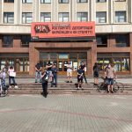 У Франківську пройшла акція протесту #СтопШкарлет: фоторепортаж