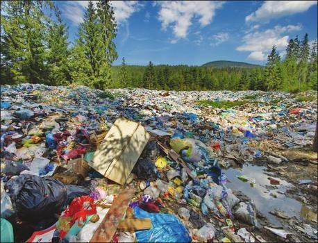 На Верховинщині рекультивують сміттєвий полігон