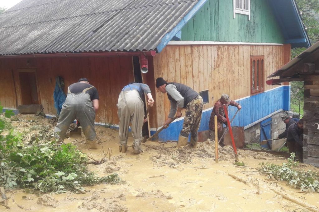 Коломийщина, Снятинщина та Косівщина: у трьох районах постраждало 70 населених пунктів