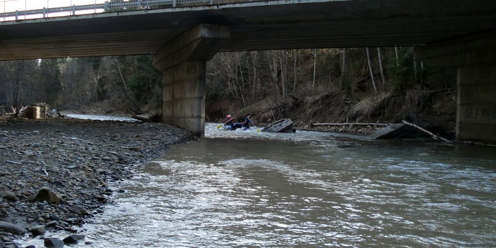 В прикарпатських ріках очікується подальший підйом рівня води