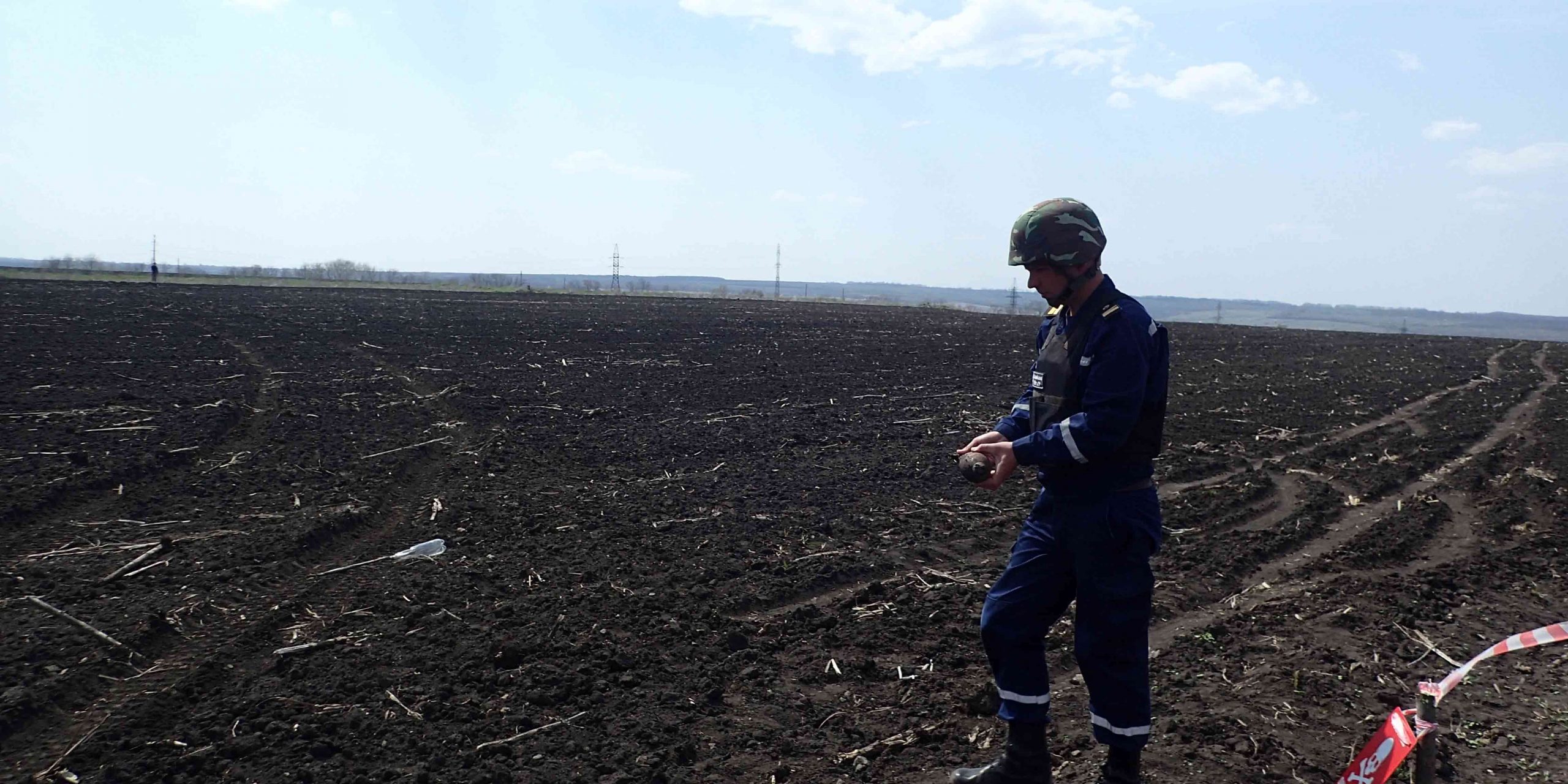 На Франківщині, під час польових робіт, виорали снаряди