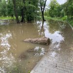 Вода накоїла лиха у передмістях Івано-Франківська та Тисменицькому районі: фоторепортаж